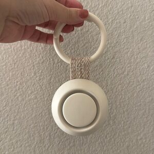 Hatch Rest Go Portable Sound Machine